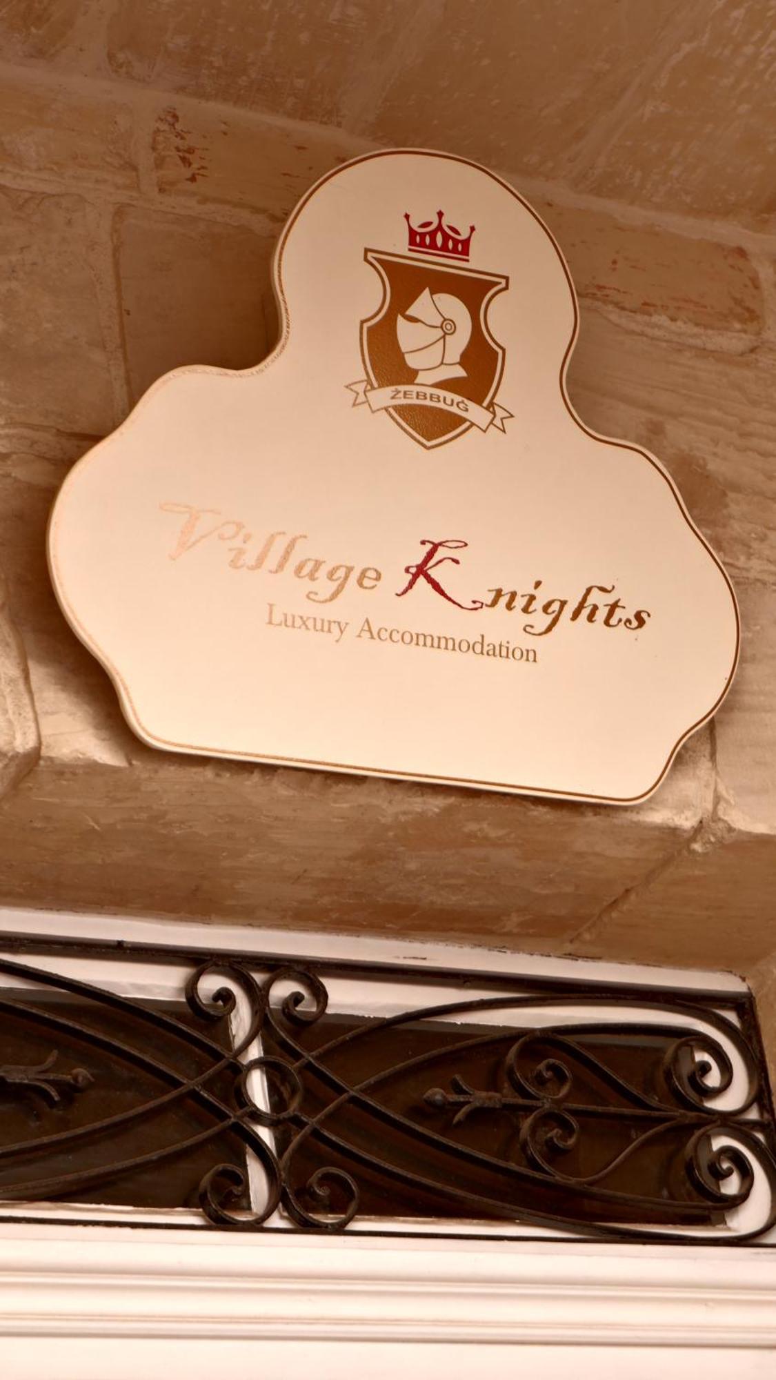 Village Knights Accommodation Żebbuġ Buitenkant foto